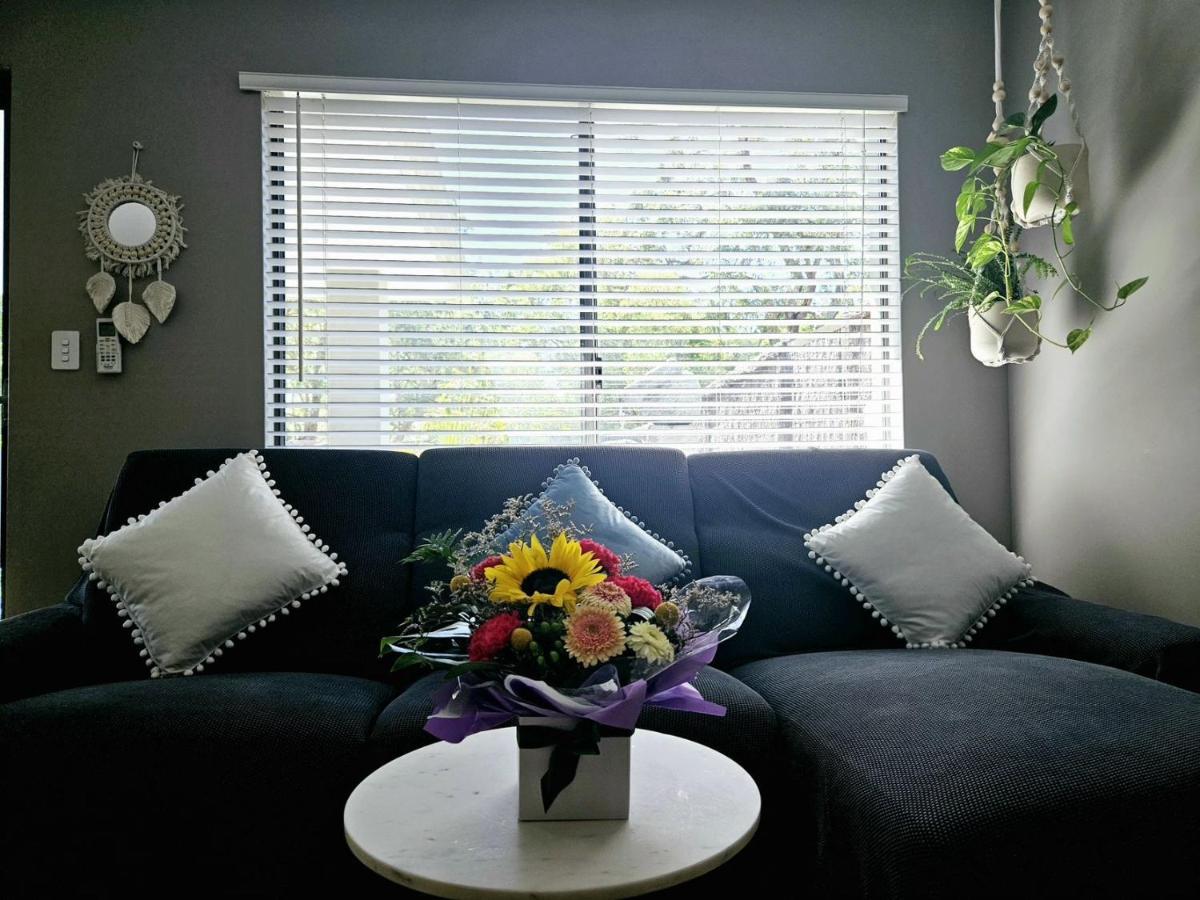 Tranquil Gumnut Cottage - Close To Airport パース エクステリア 写真