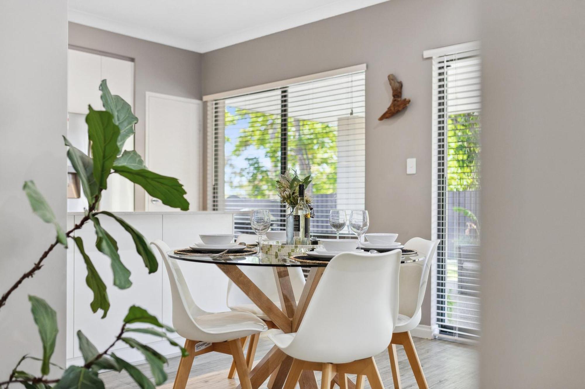 Tranquil Gumnut Cottage - Close To Airport パース エクステリア 写真